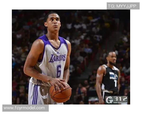 篮球明星证件的背后故事与他们的职业生涯发展之路